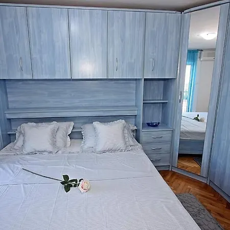 Samanta Apartment Supetar