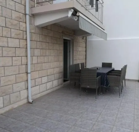 Апартаменты Samanta *